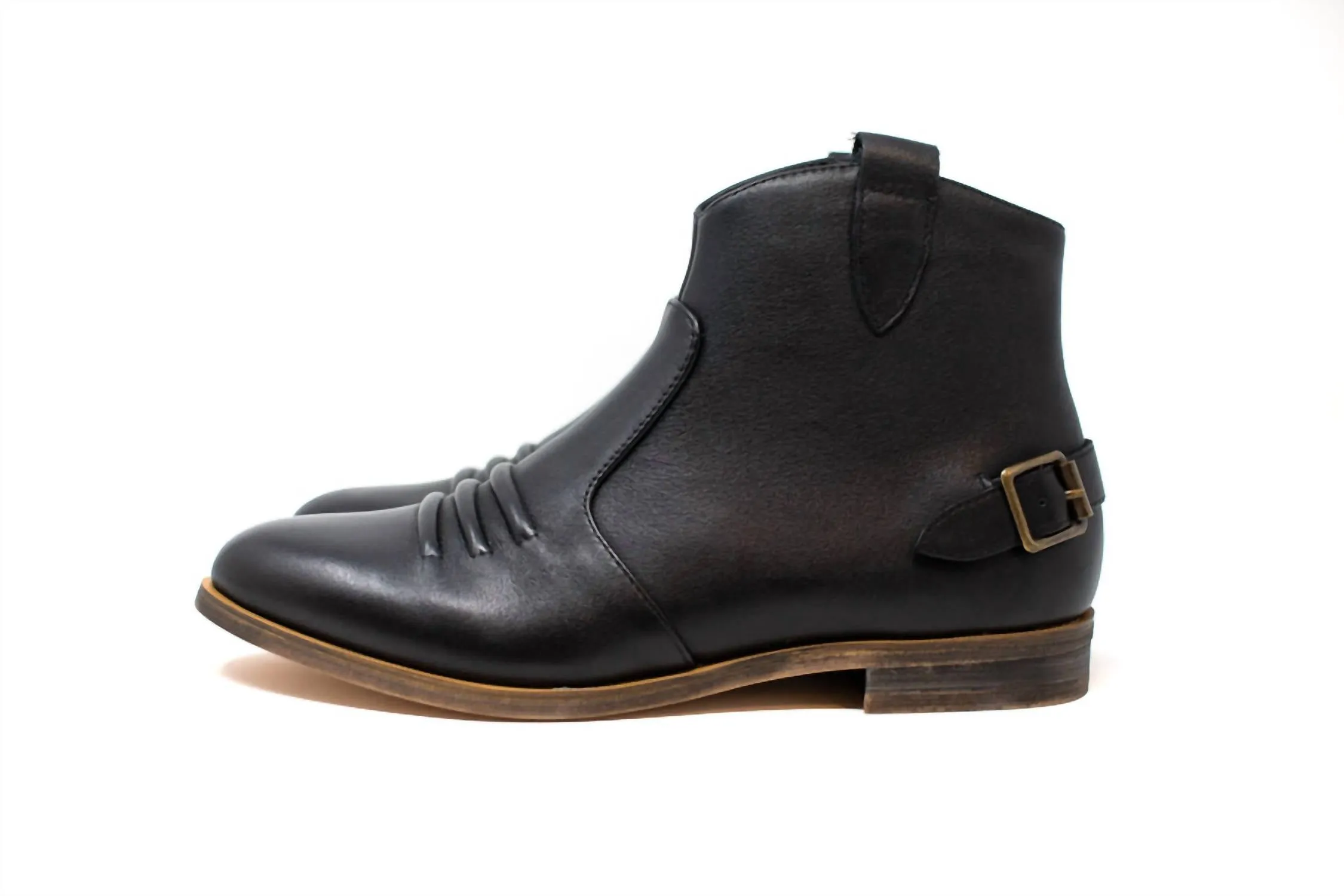 Essee Bootie In Black Leather