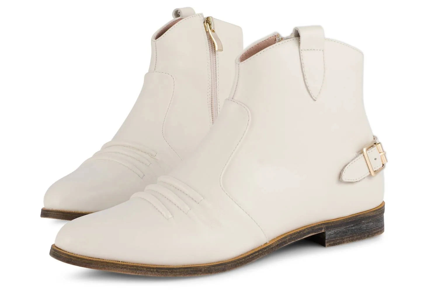 Essee Bootie In Ivory Leather
