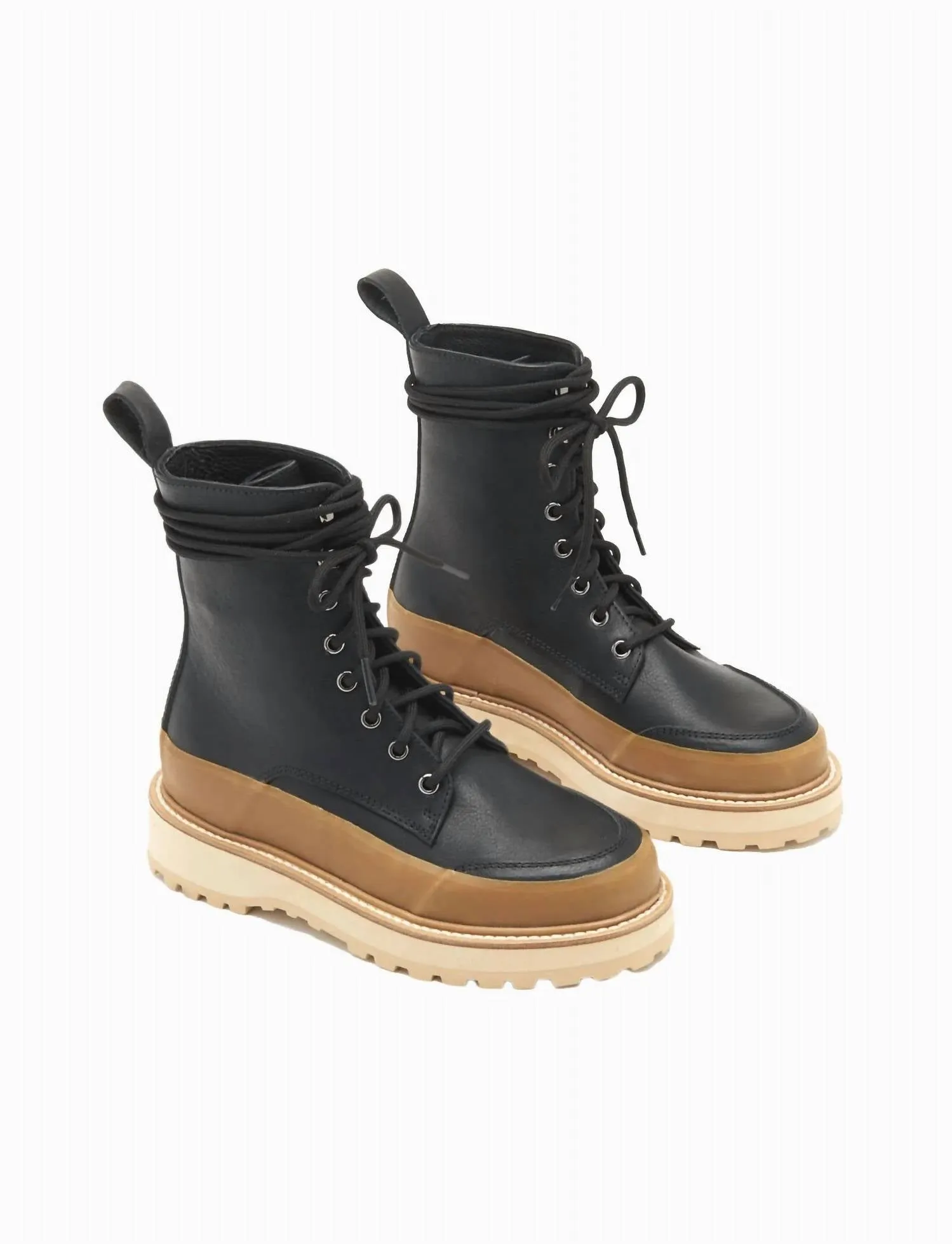 Etna Boot In Raven Black