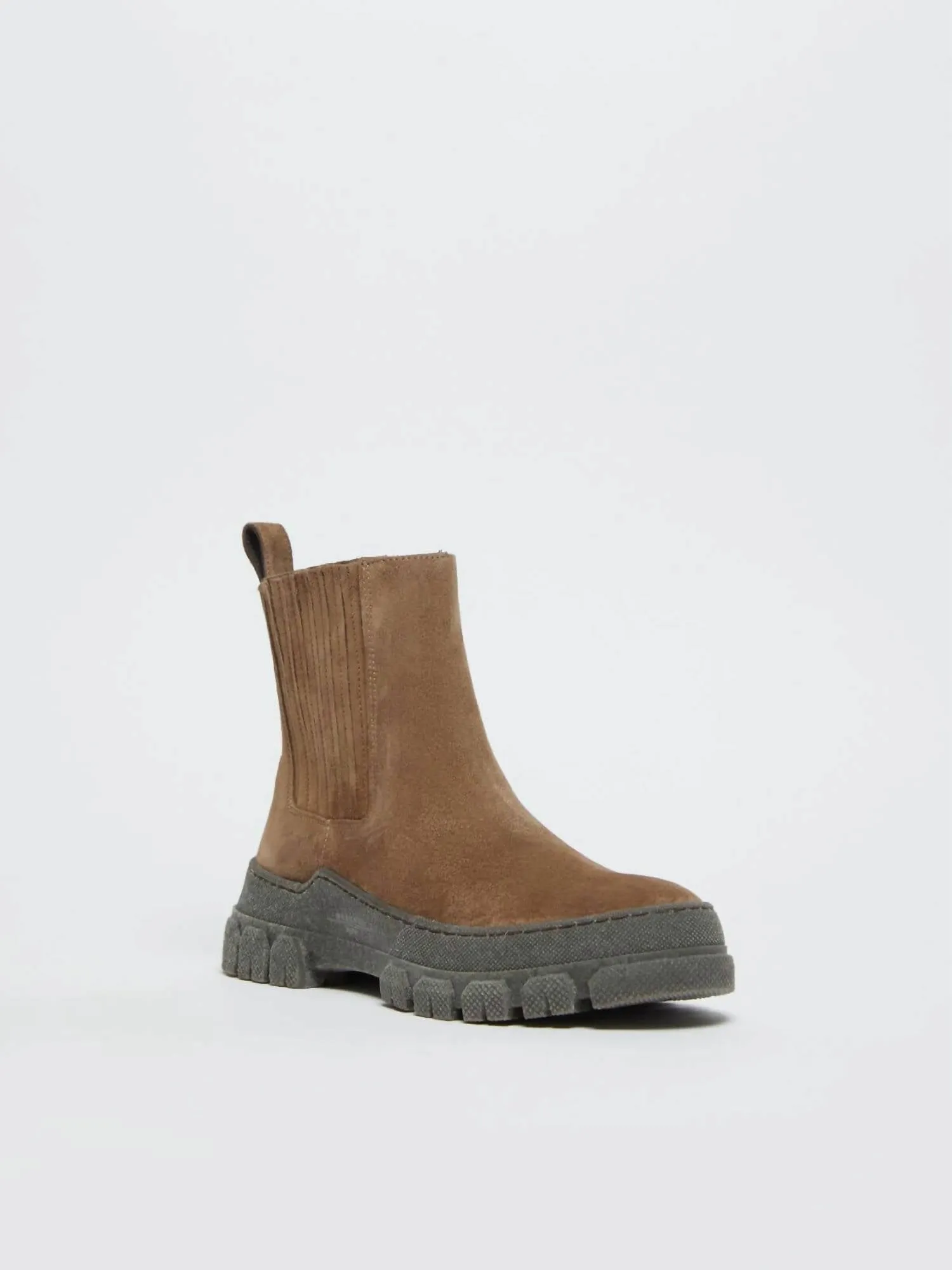 Genepi Ankle Boots In Turtledove