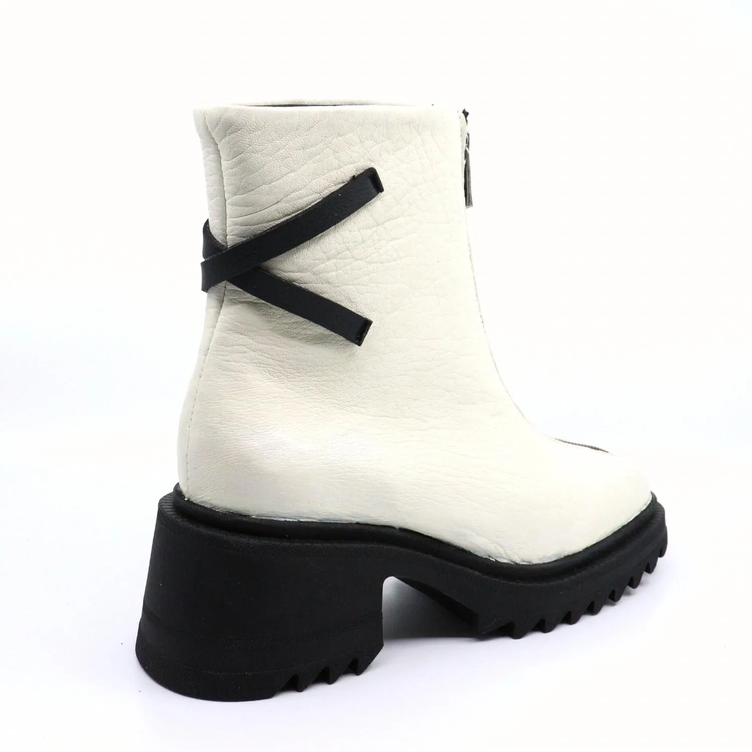 Hoola White Bootie