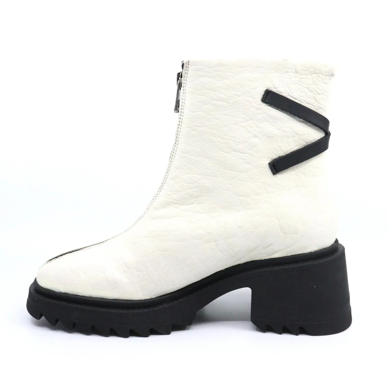 Hoola White Bootie
