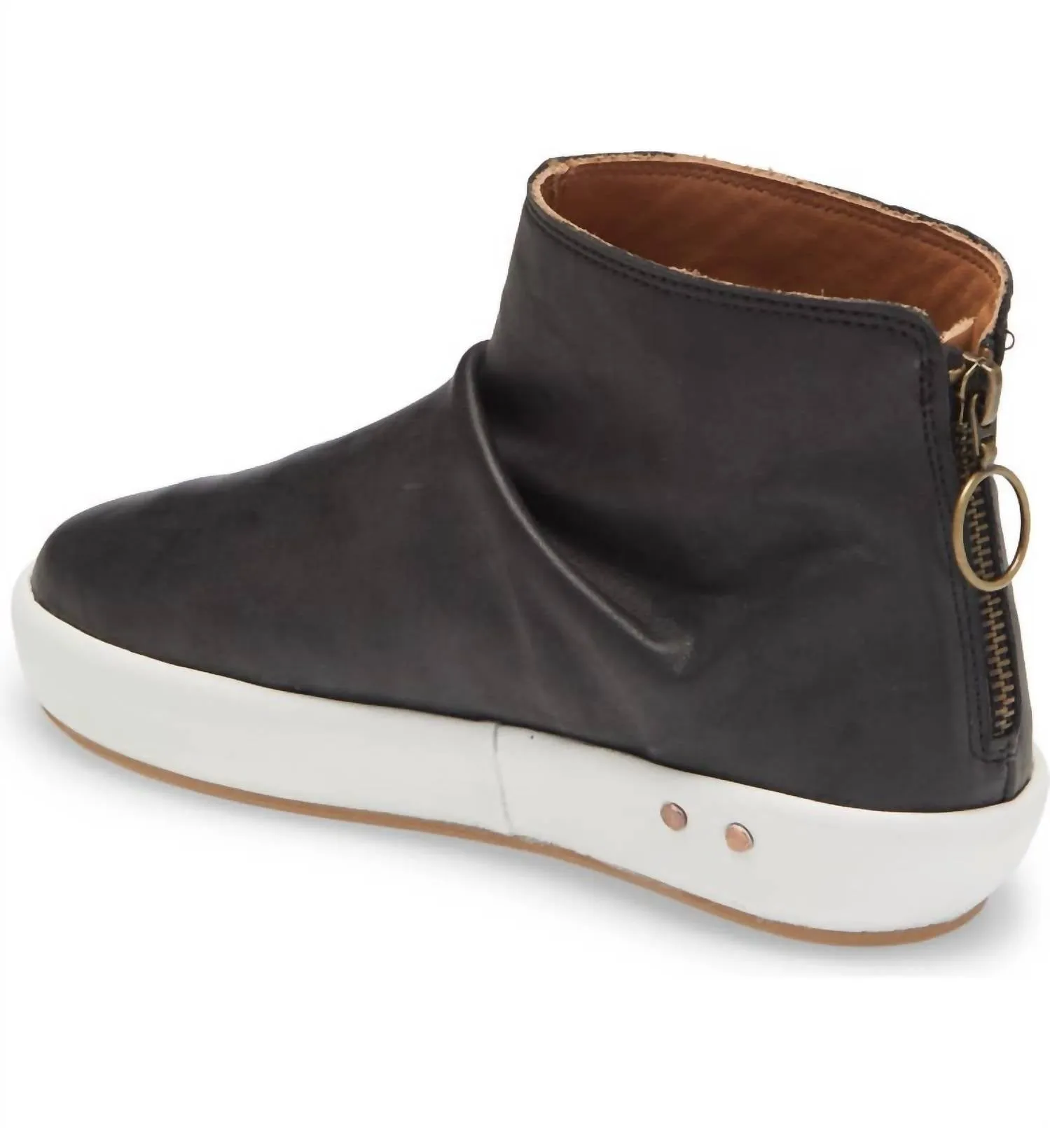 Jaeger Boots In Black