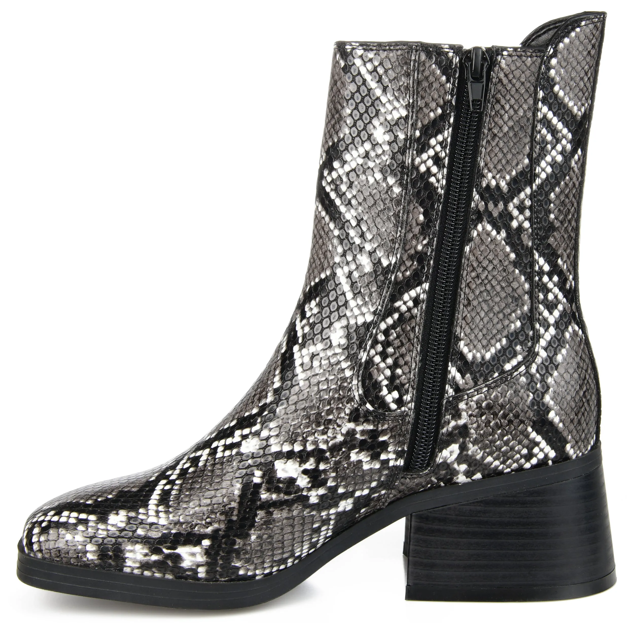 Journee Collection Women's Tru Comfort Foam Desree Bootie