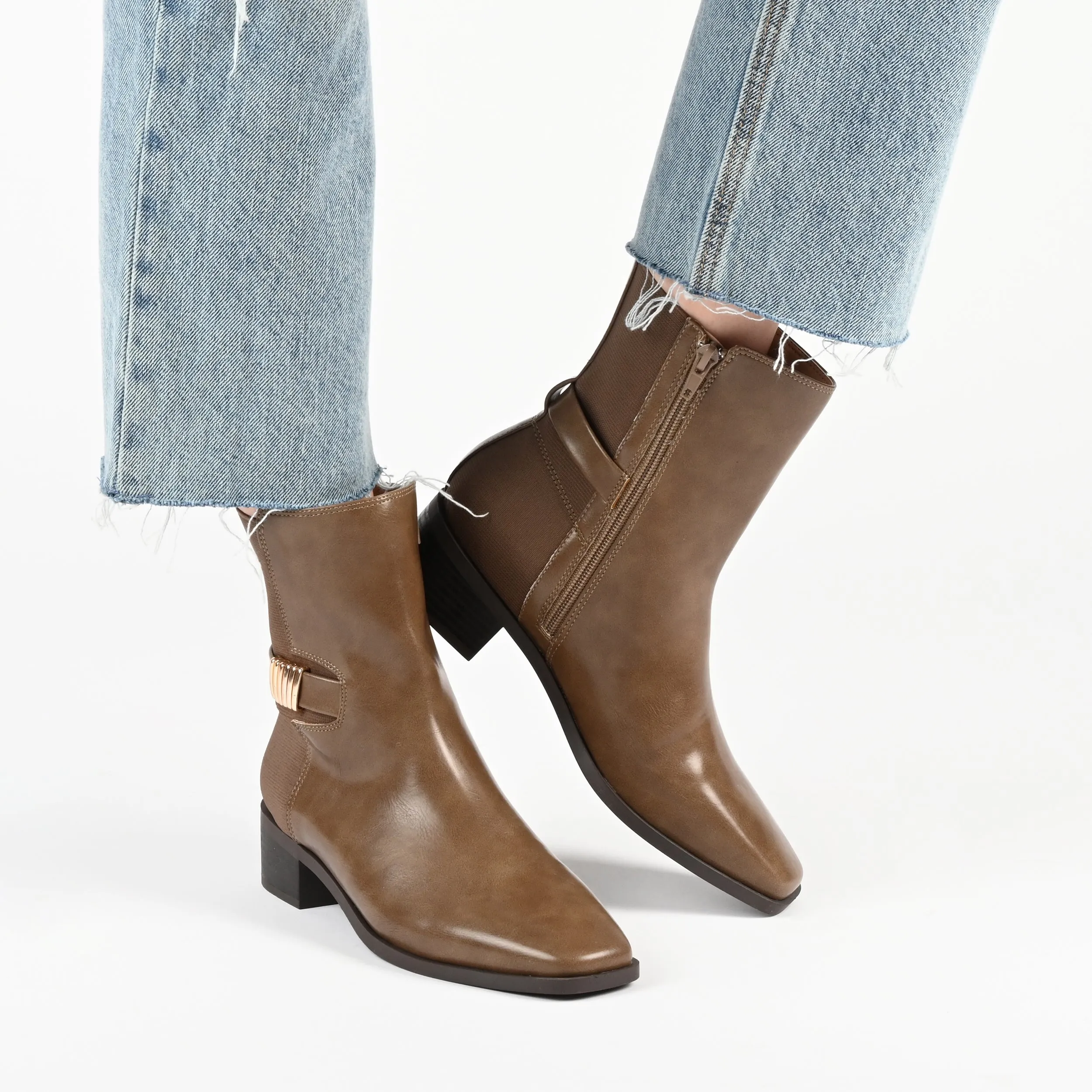 Journee Collection Women's Tru Comfort Foam Wide Width Aubrie Bootie