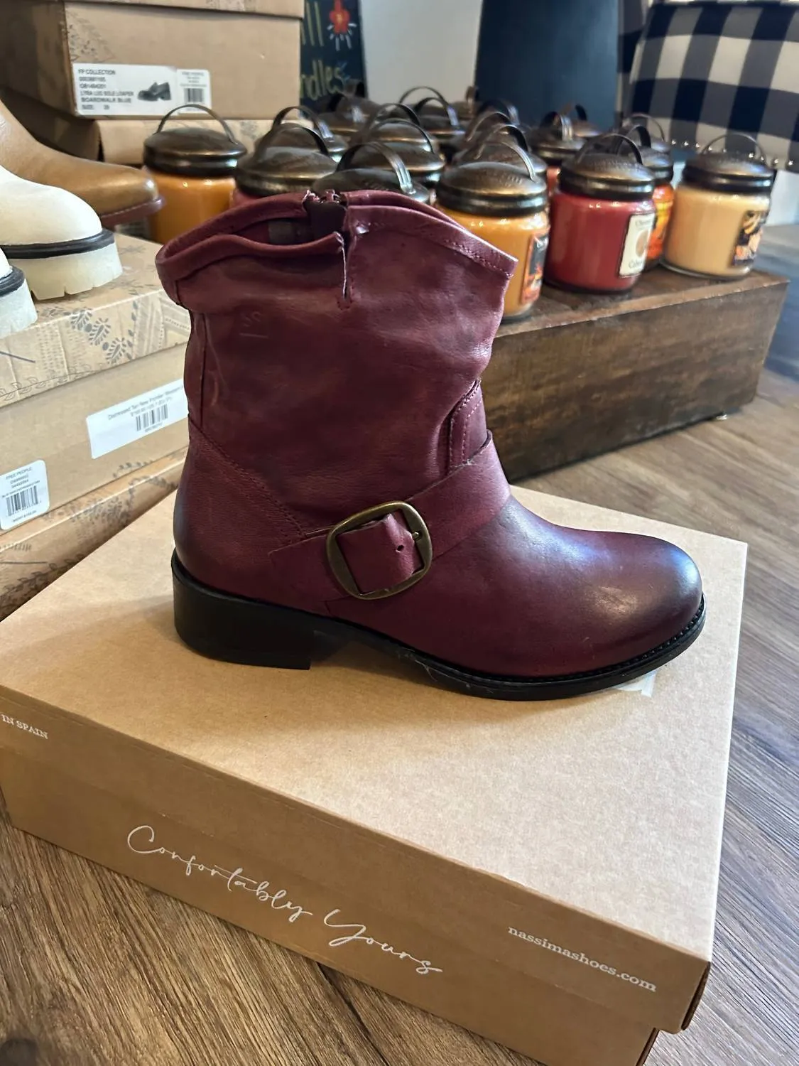 Leather Boot In Burgundy