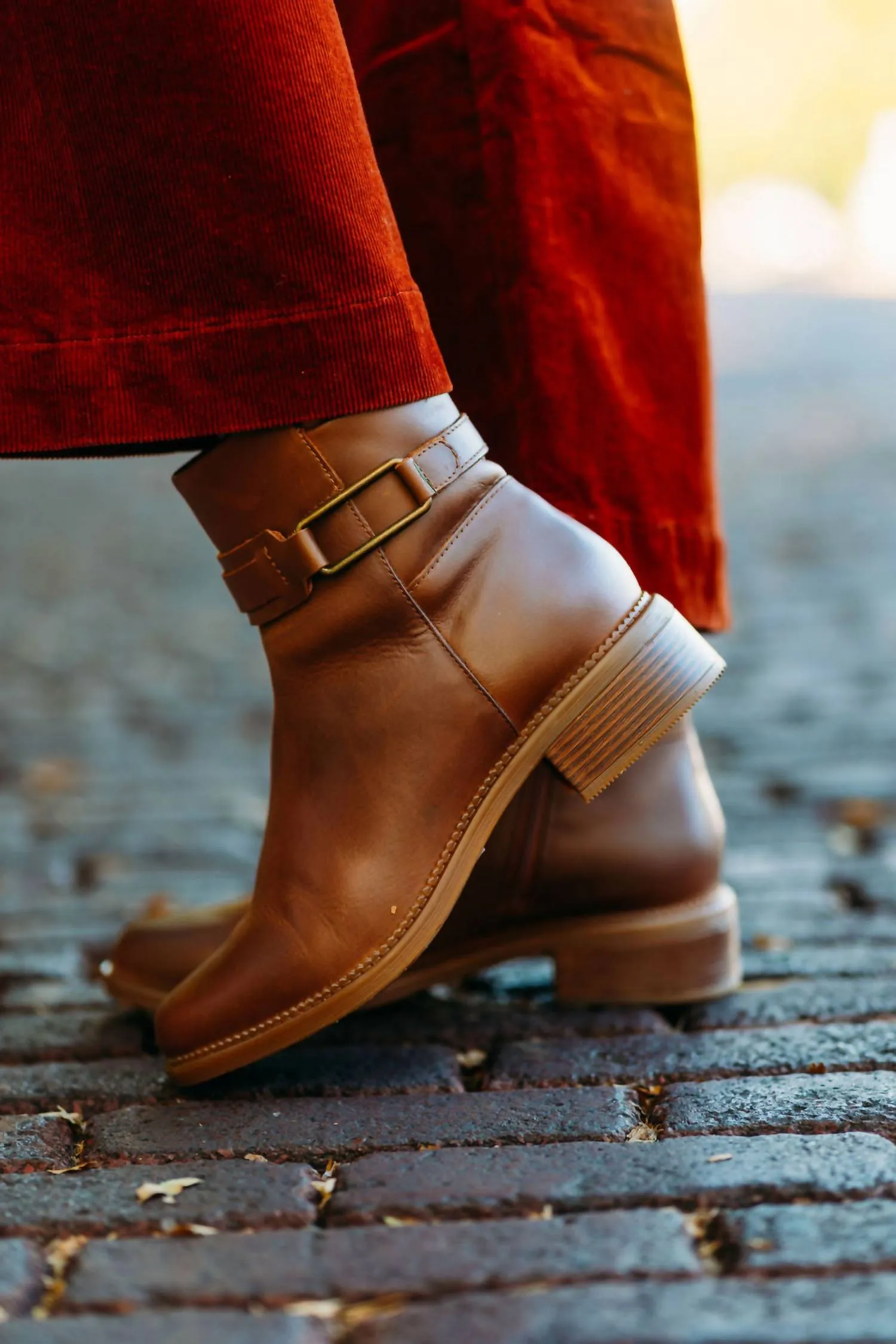 Maye Bella Boots In Tan