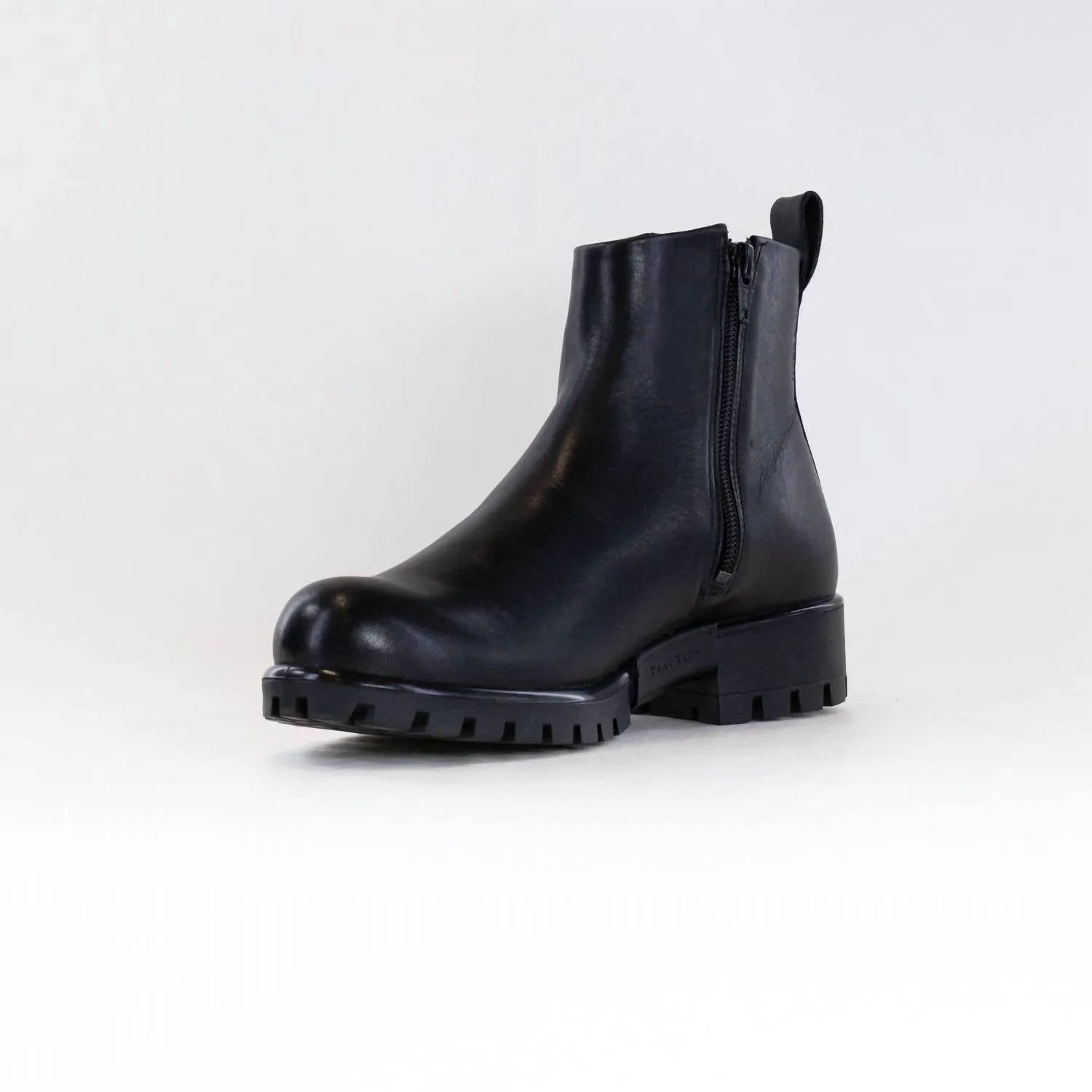 Modtray Ankle Boot In Black