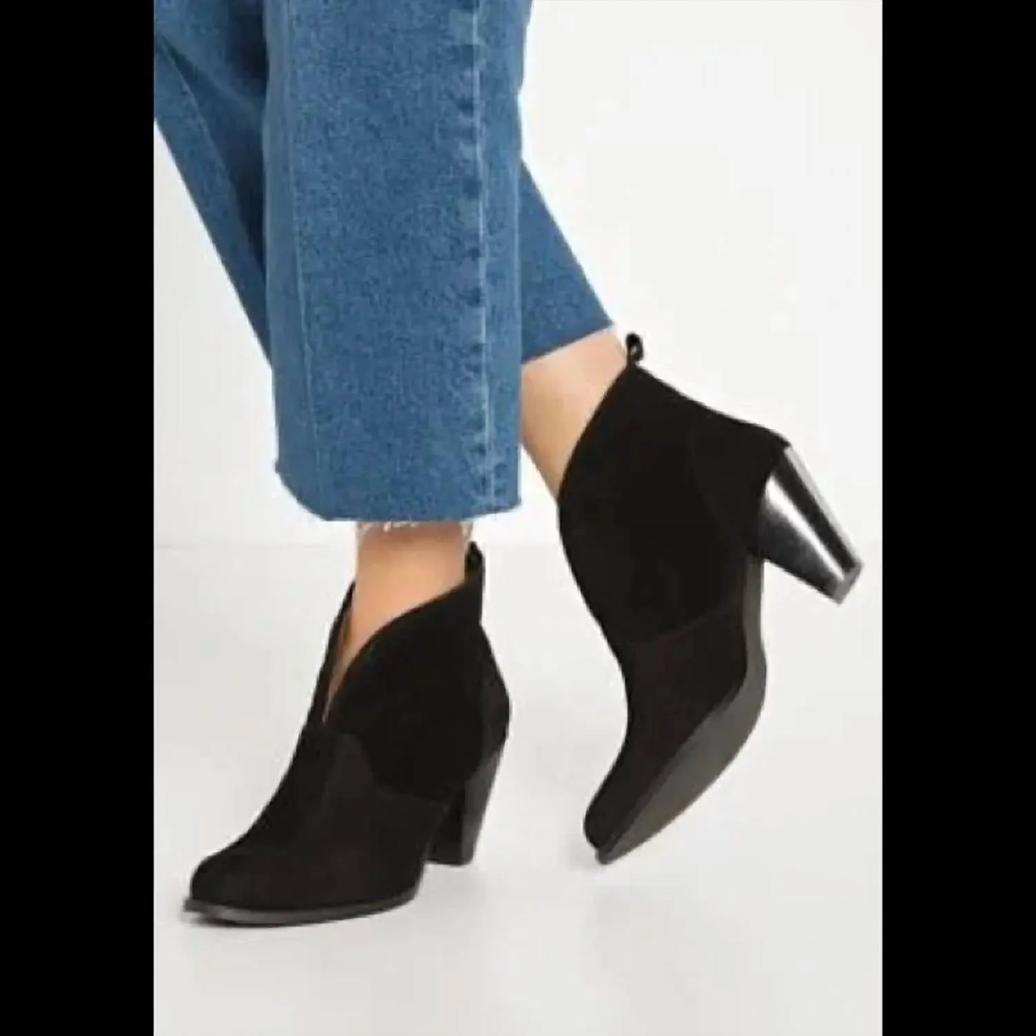 Pam Leather Pull On Ankle Boot In Black