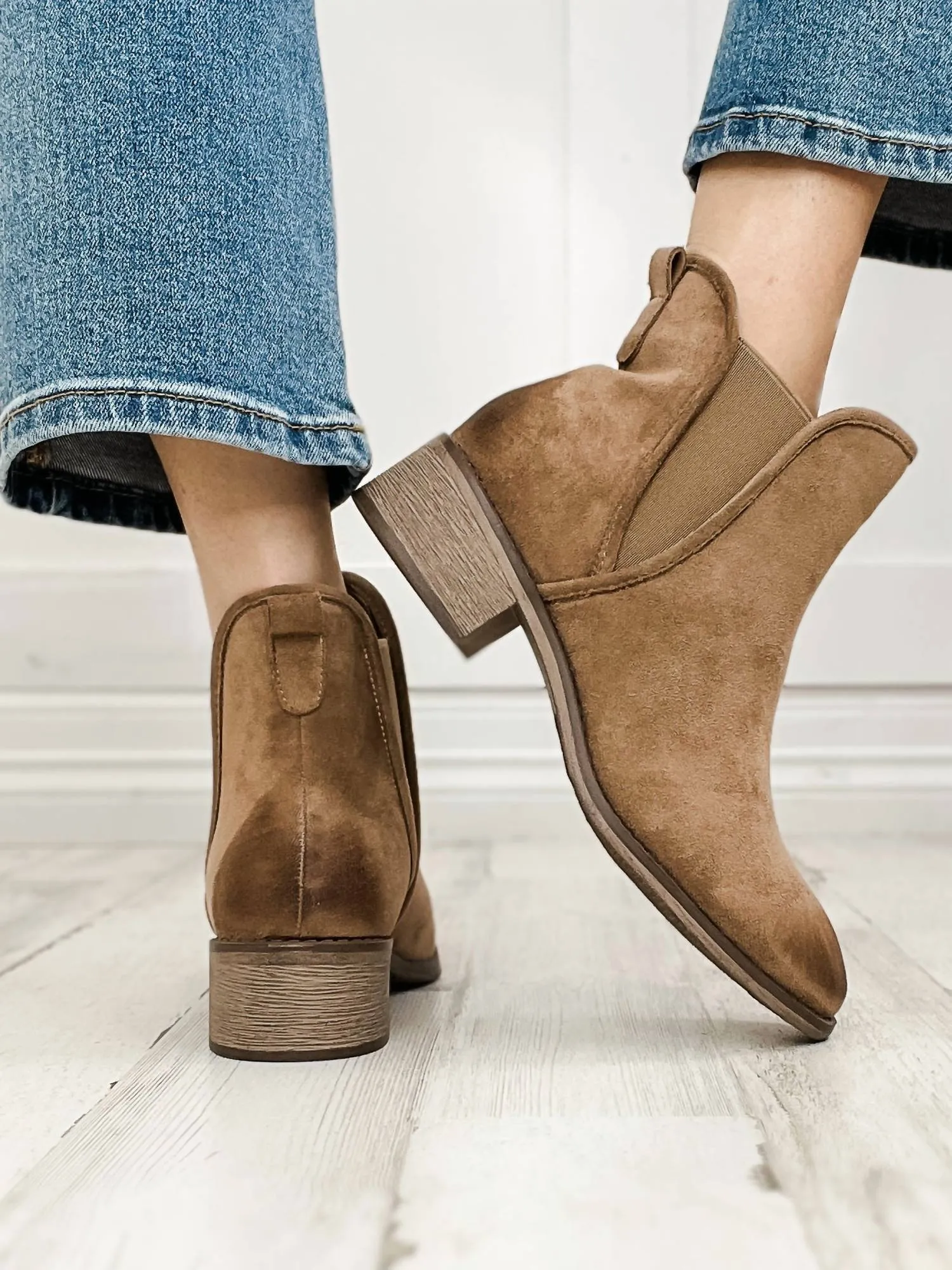Pierre Dumas Jasper Bootie In Taupe