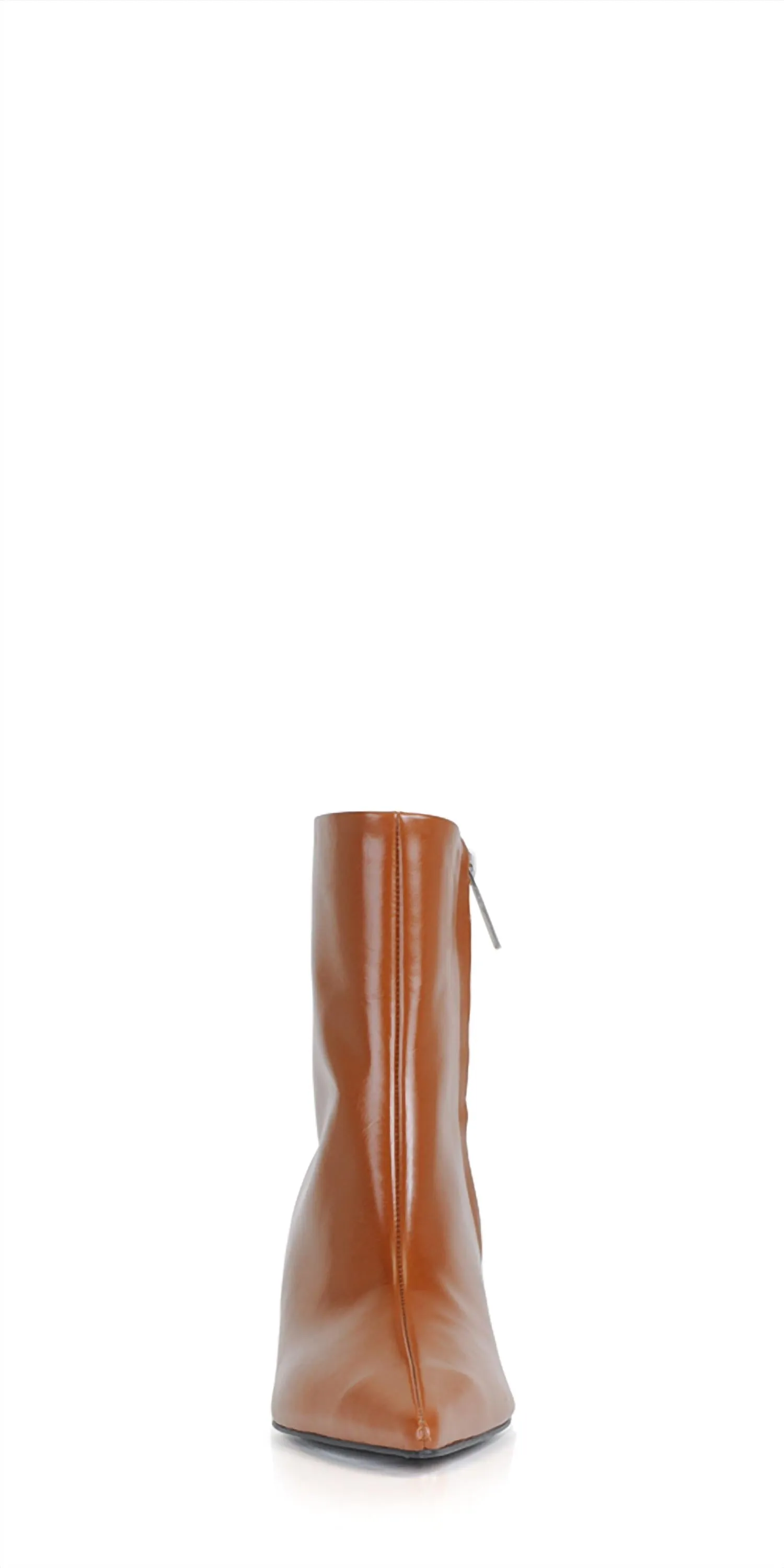 Pointed Curvy Boots In Brown
