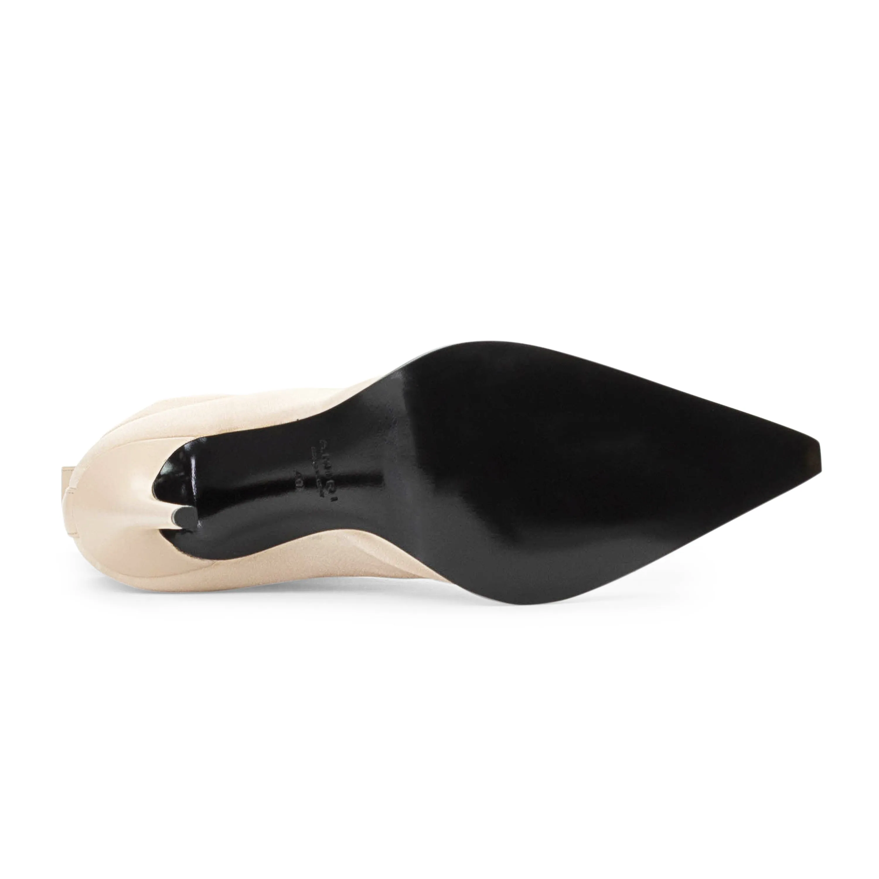 POINTY TOE 90MM HEEL ECRU BOOTIE
