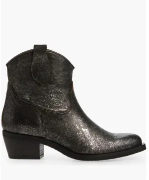 Provo Boots In Pewter Crackle