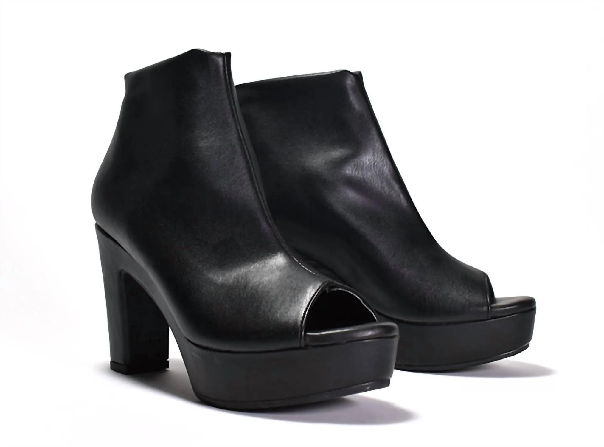 Tyra Peep Toe Platform Bootie In Nappa Nero
