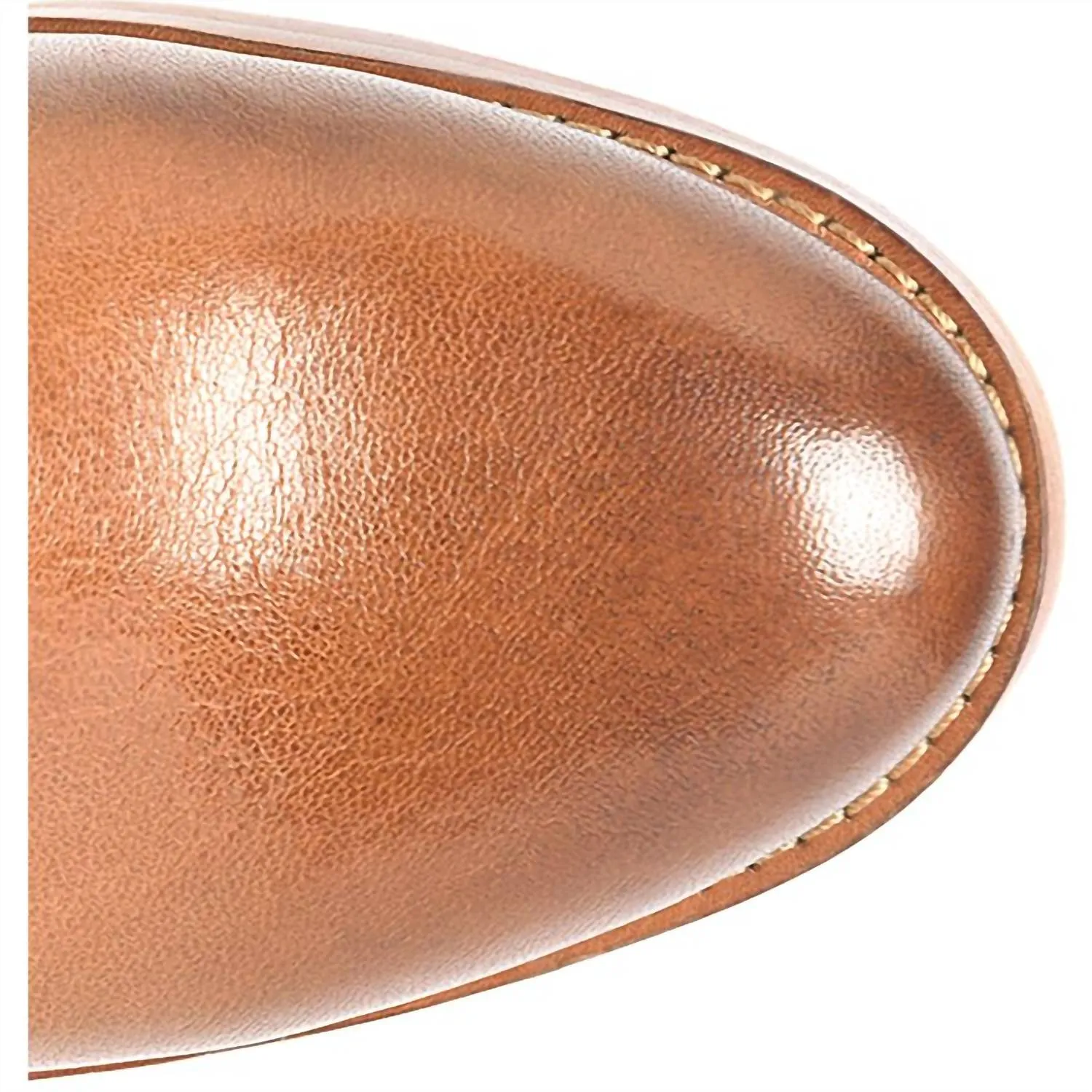 Women Aisley Bootie In Apricot Tan