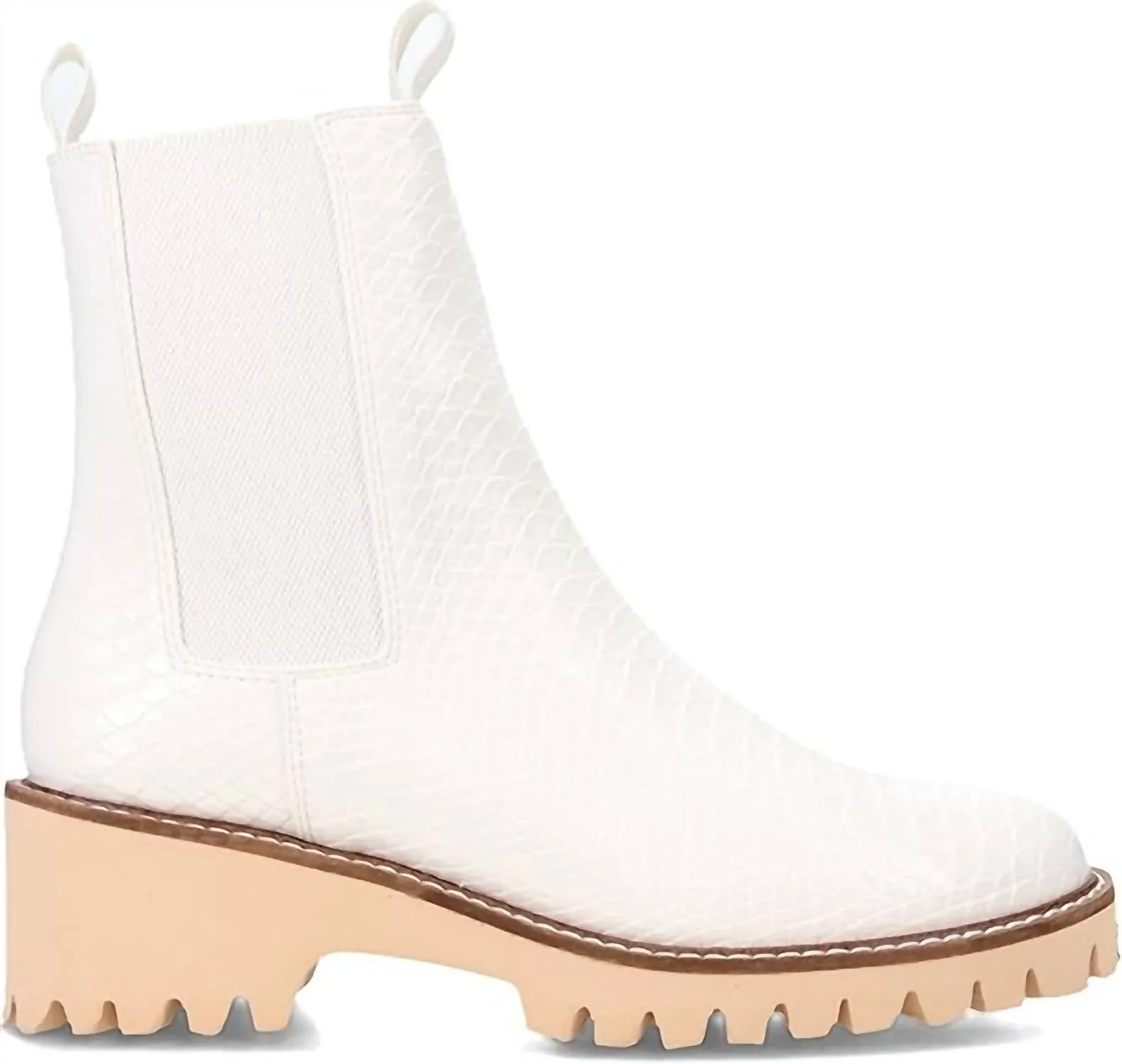 Women Chase Bootie In White