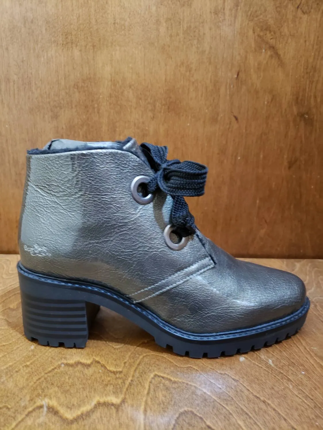 Women Index Ankle Boots In Pewter