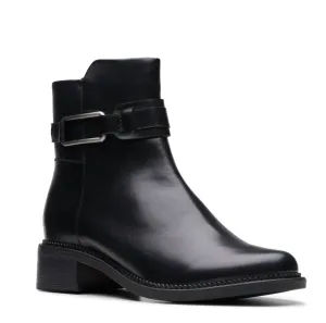 Women Maye Bella Boots In Black