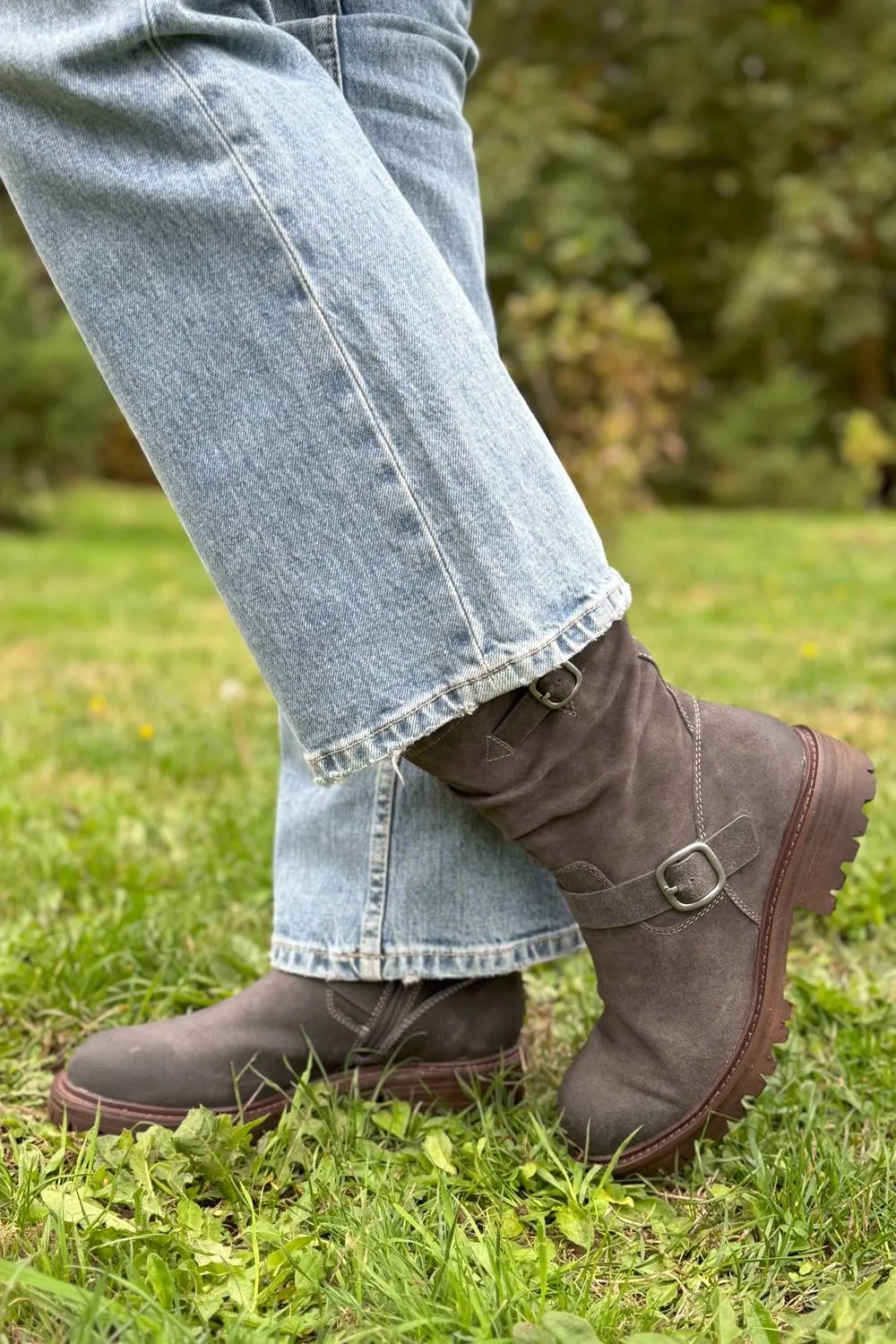 Women's Amberlynn Boot In Carbon Grey