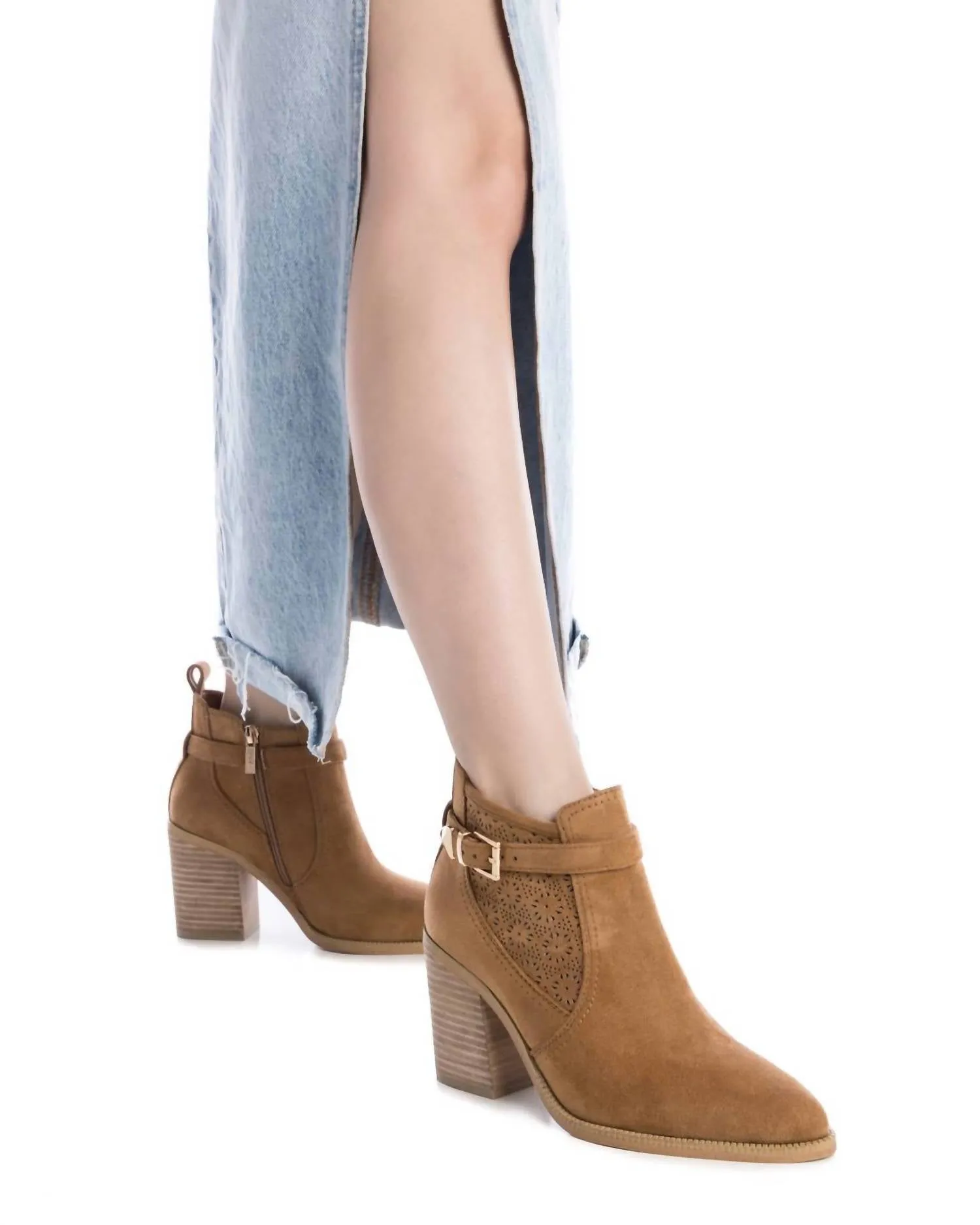 Women's Ankle Booties In Camel