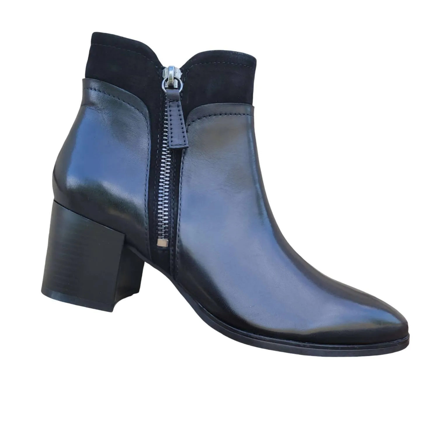 Women's Ankle Boots In Black