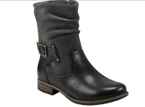 Women's Avery Black Suede