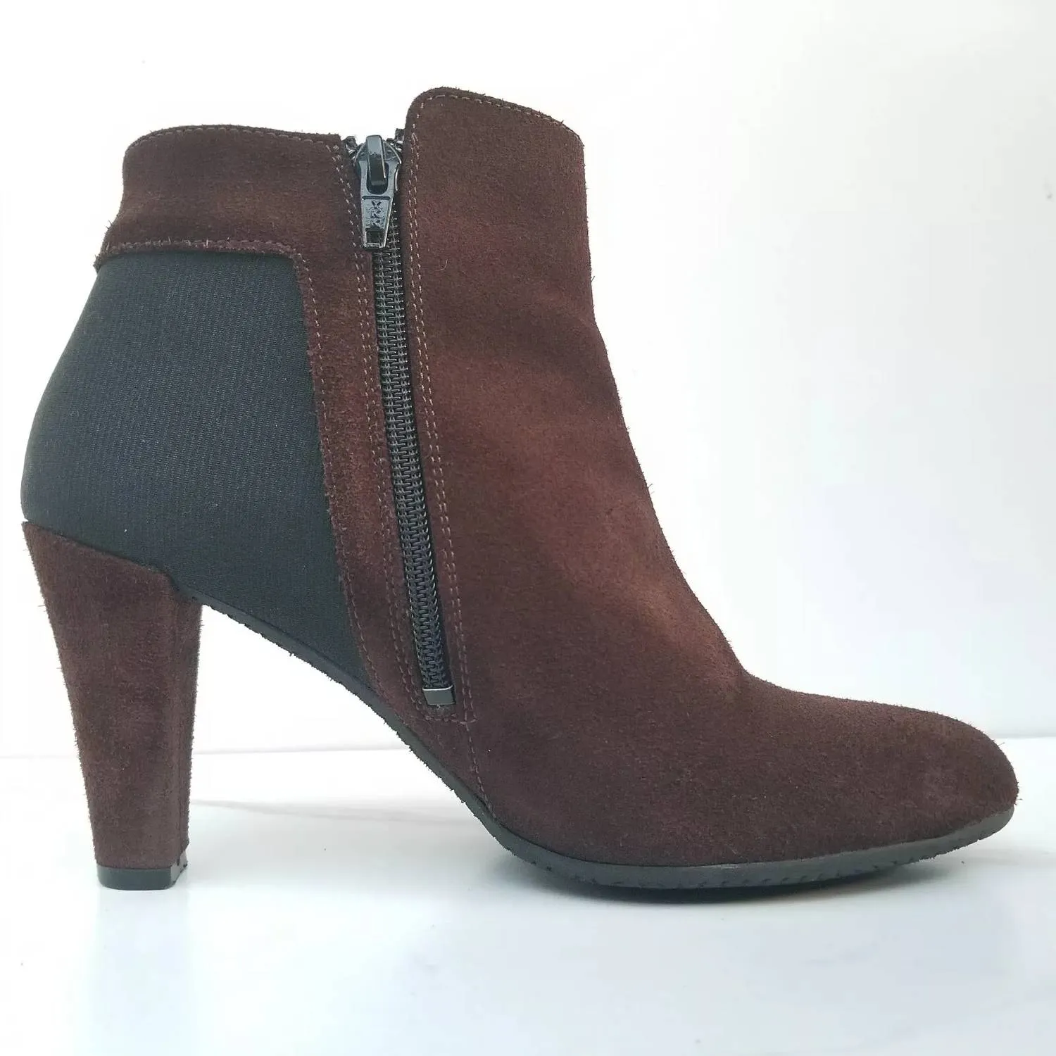Women's Berlin Ankle Boot In Suede Brown