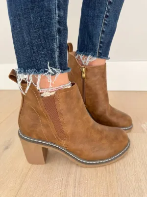 Women's Bite Me Boot In Cognac