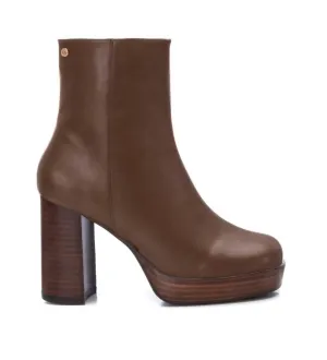 Women's Block Heel Booties In Taupe