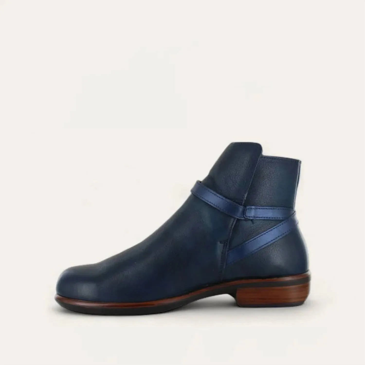 Women's Briza Boots - Medium In Soft Ink/polar Sea