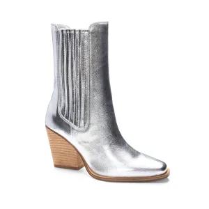 Women's Cali Metallic Bootie In Silver