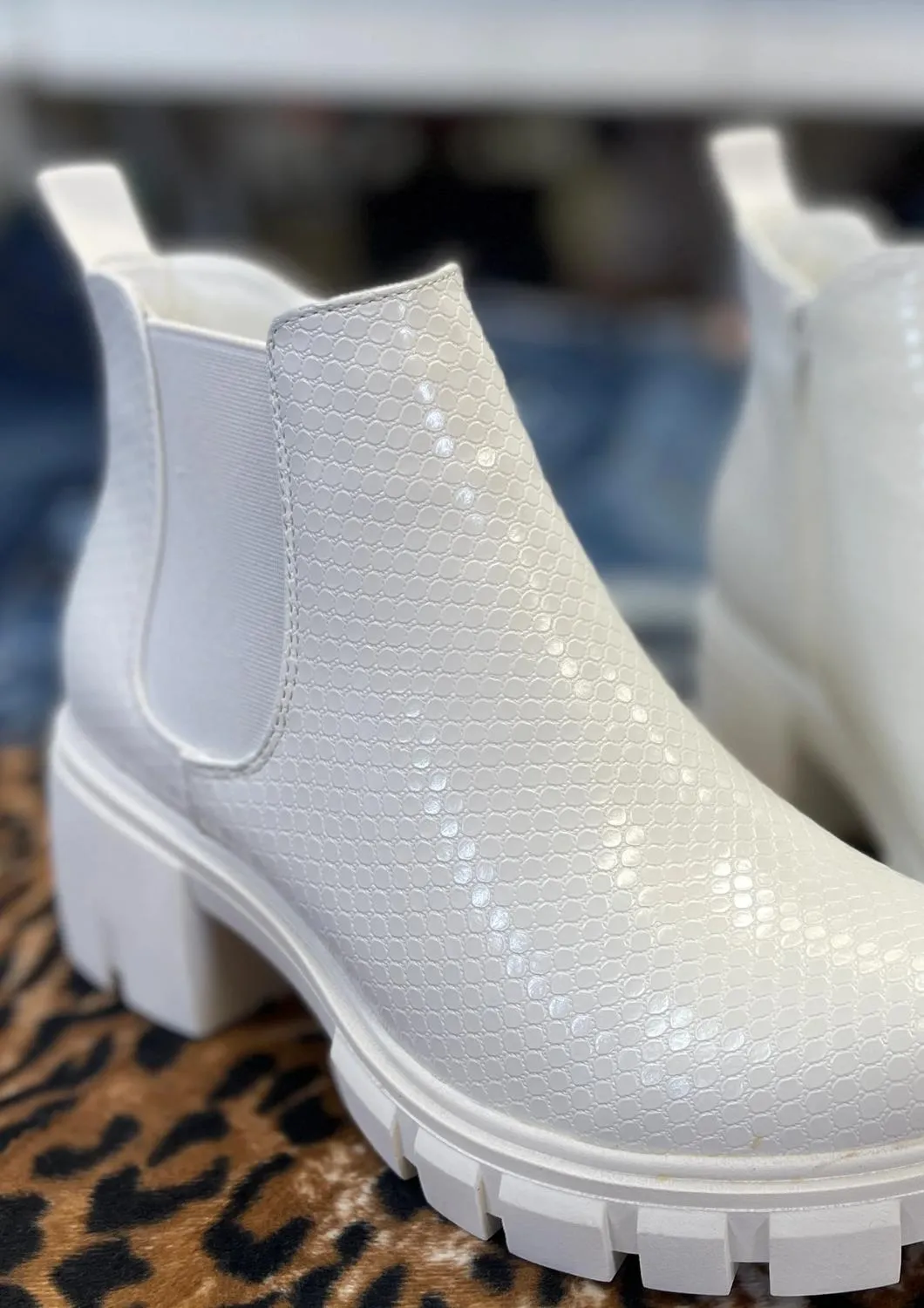 Women's Camden Classic Bootie In White
