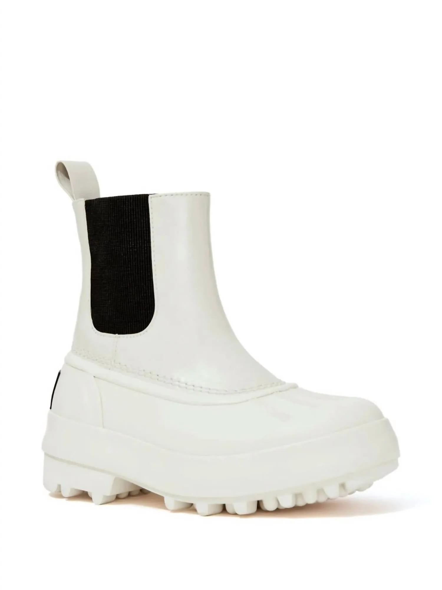 Women's Caribou Chelsea Boots In Chalk/black