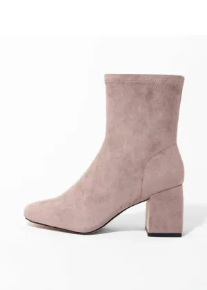 Women's Carina Heeled Ankle Boot In Taupe Suede