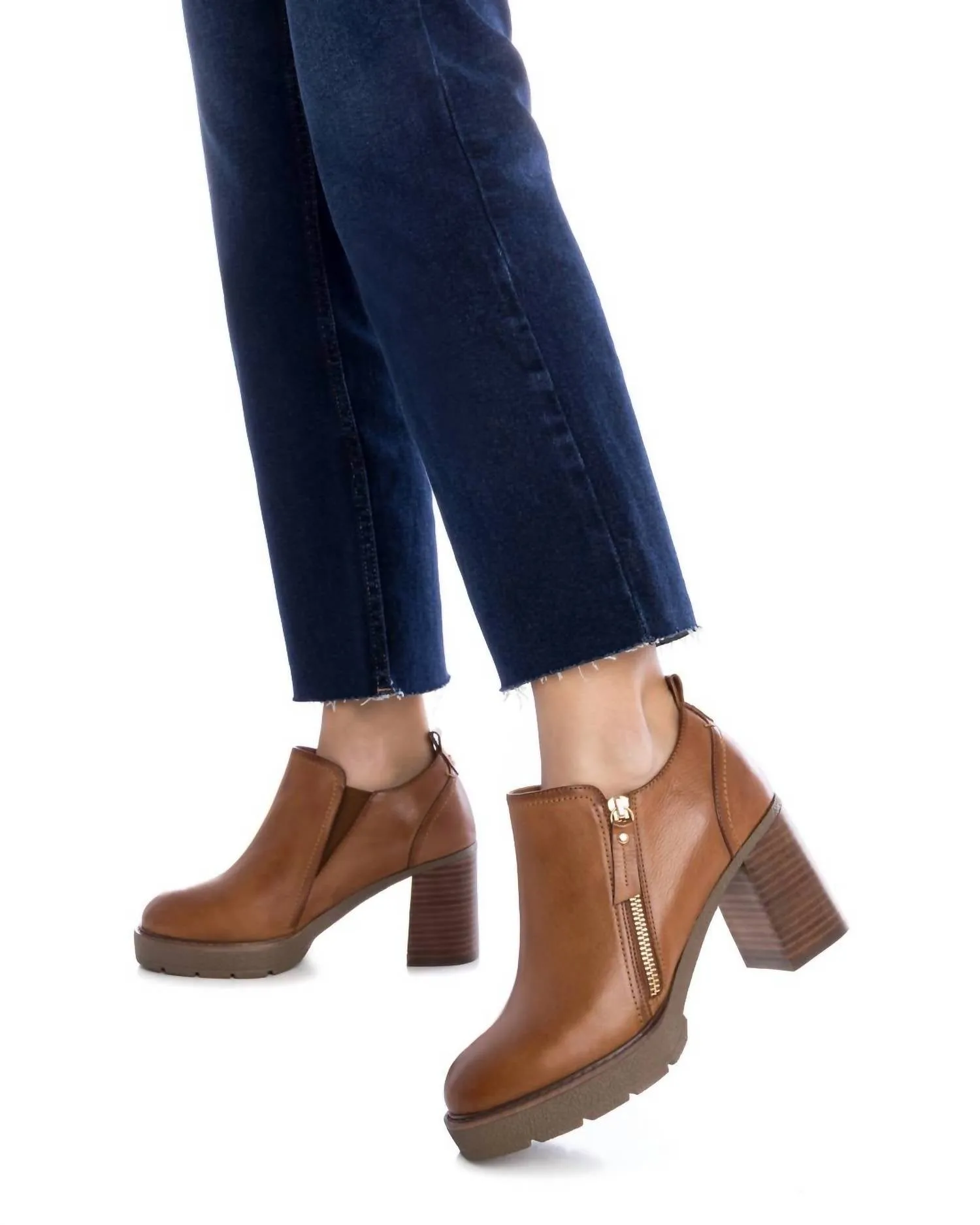 Women's Carmela Collection Booties In Camel