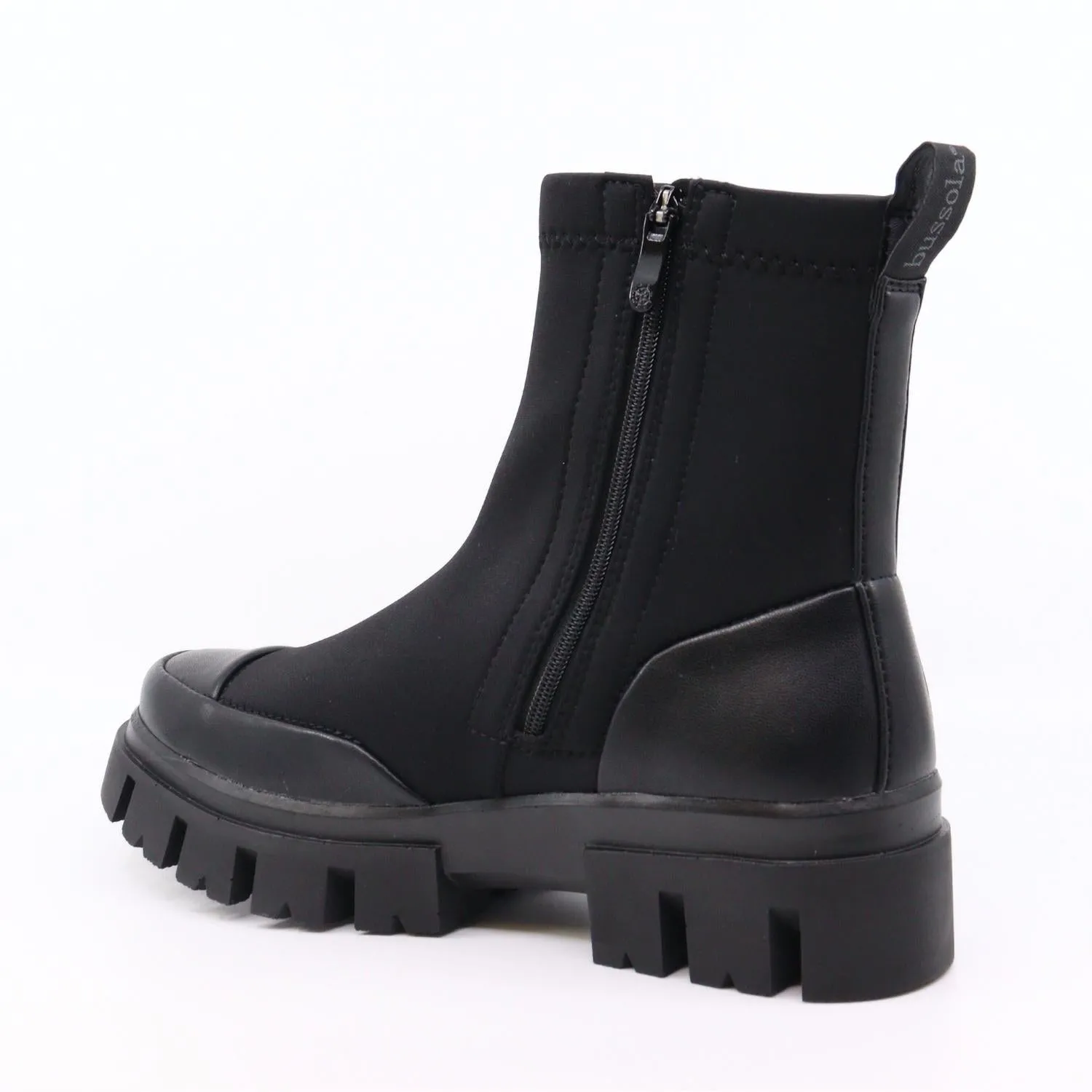 Women's Carson Boots In Black