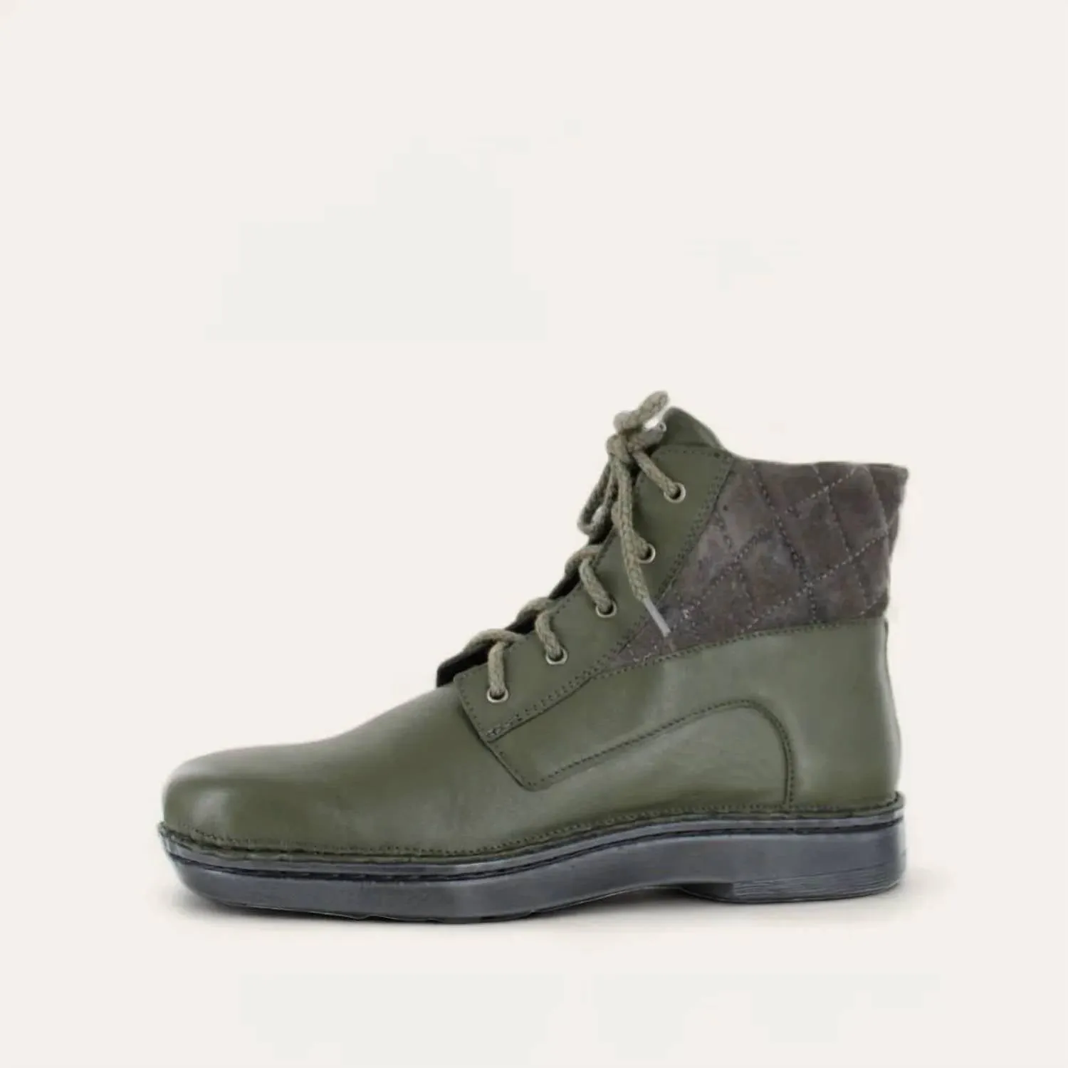 Women's Castera Bootie - Wide In Soft Green/gray