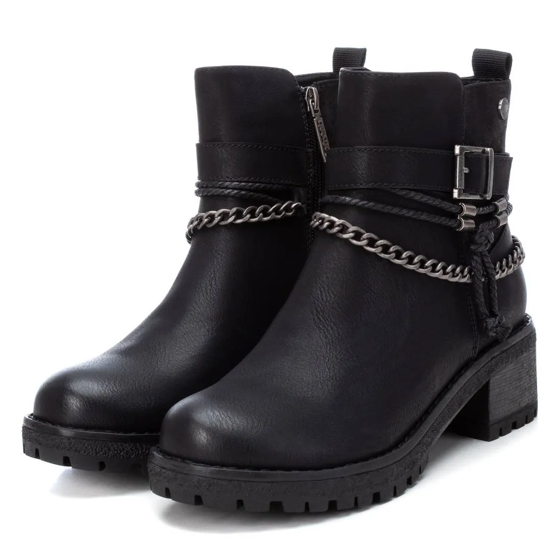 Women's Casual Booties By XTI
