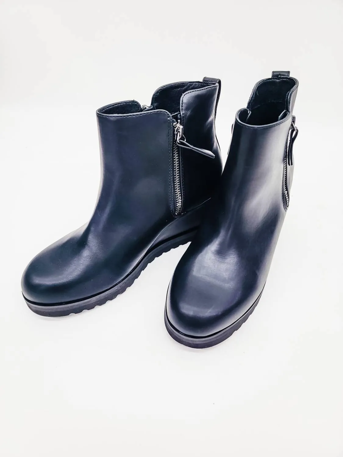 Women's Chandy Wedge Boot In Black