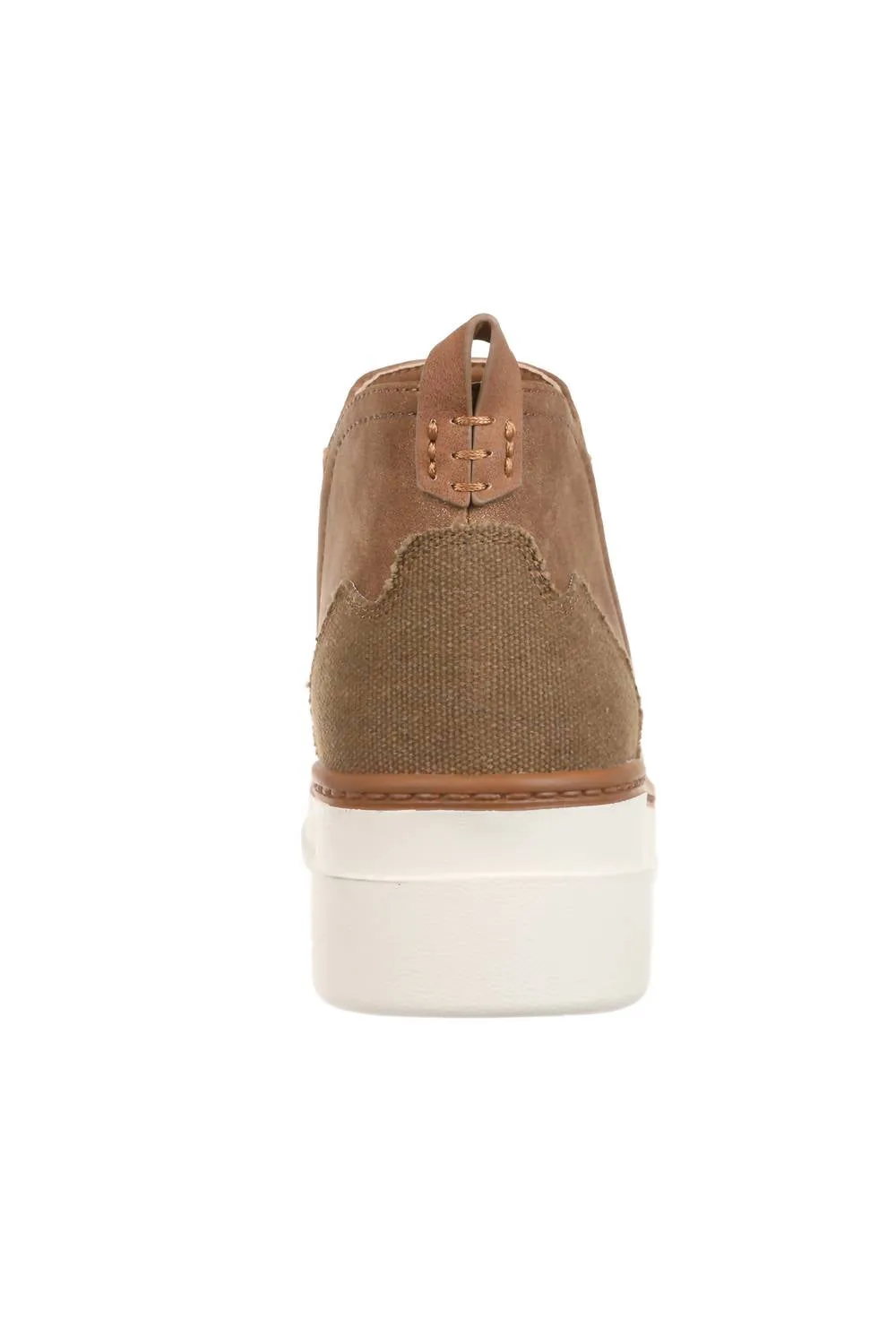 Women's Charming Boots In Whiskey