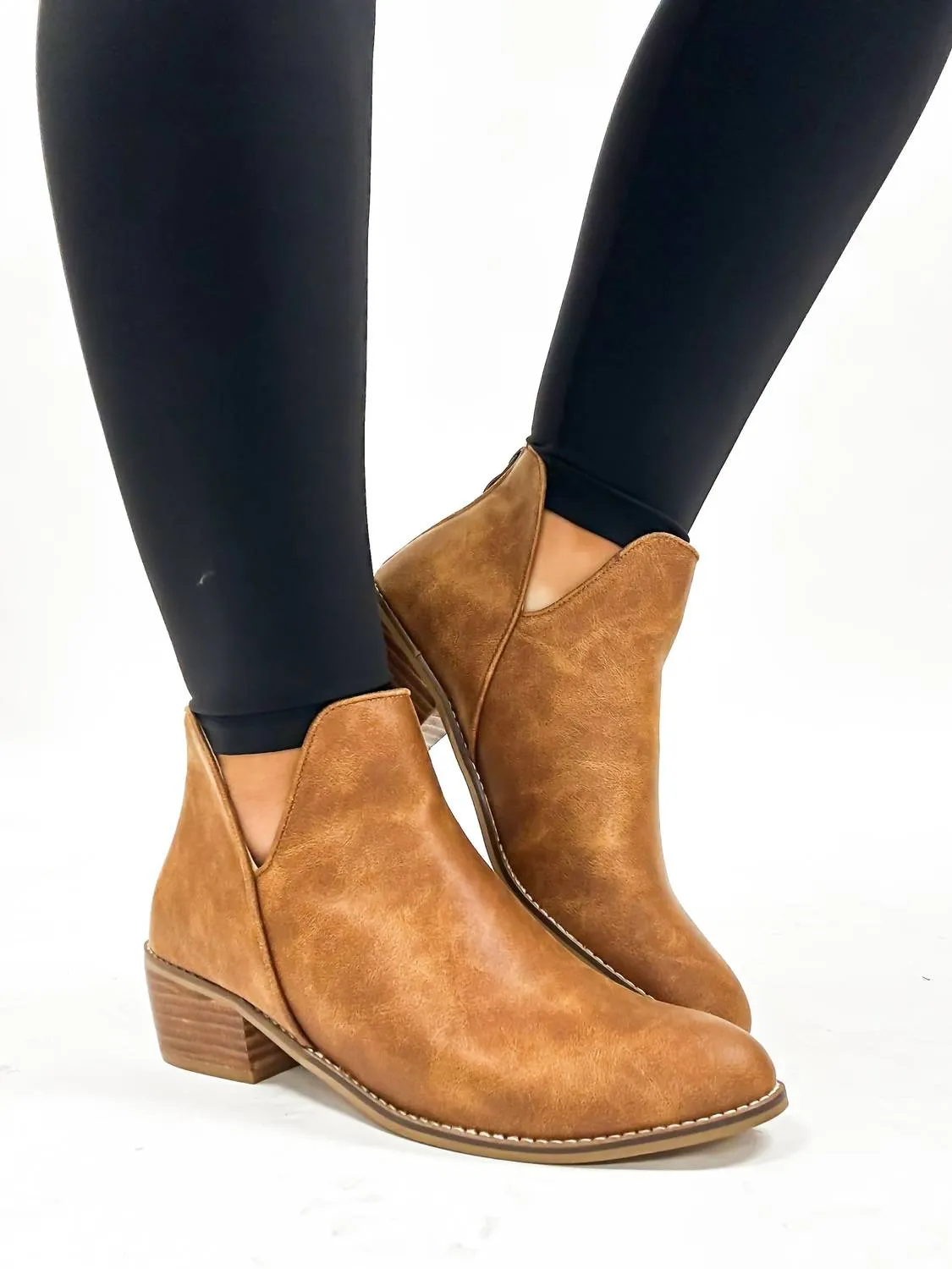 Women's Cognac Vanish Boots In Brown