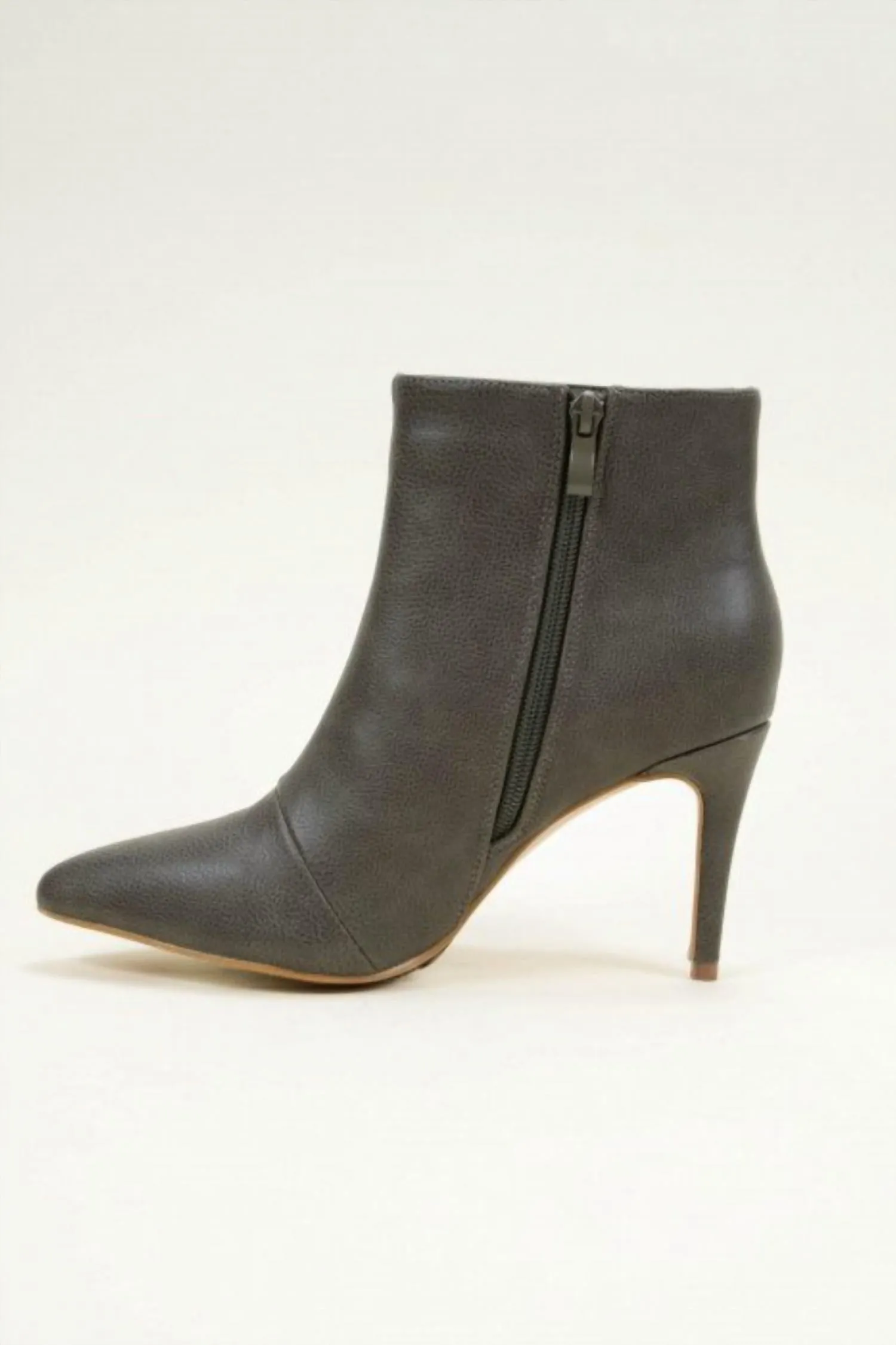 Women's Collett Bootie In Forest
