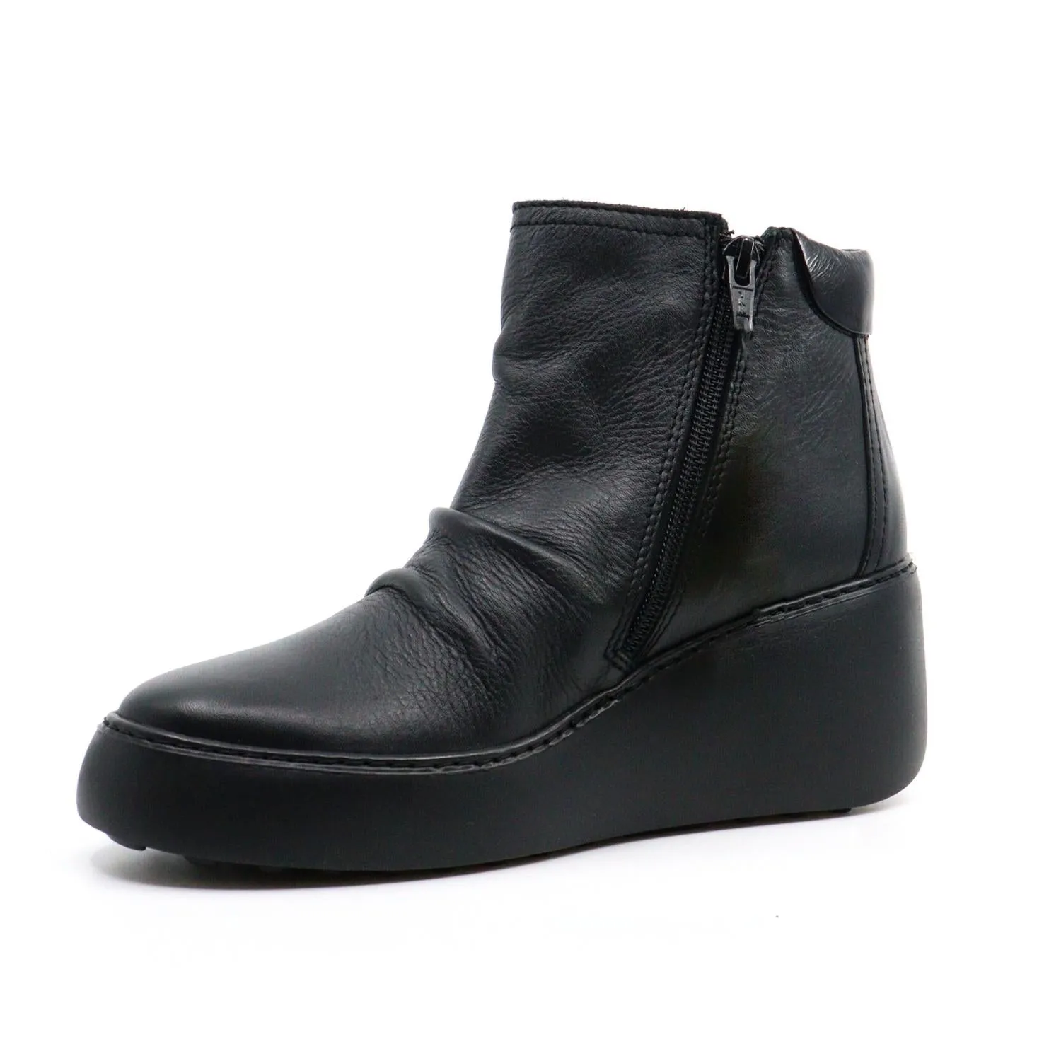 Women's Dabe Leather Boot In Black