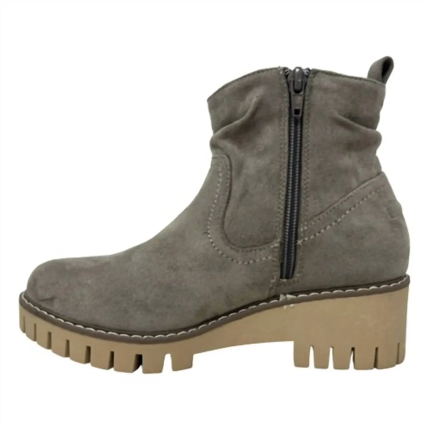 Women's Dashing Sueded Boot In Grey
