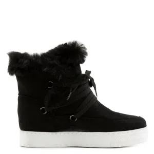 Women's Eskimo Kiss Booties In Black