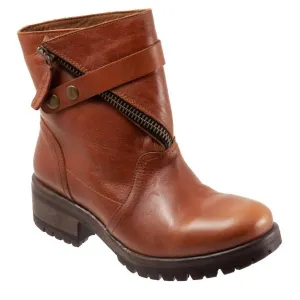Women's Fast Boots In Tan