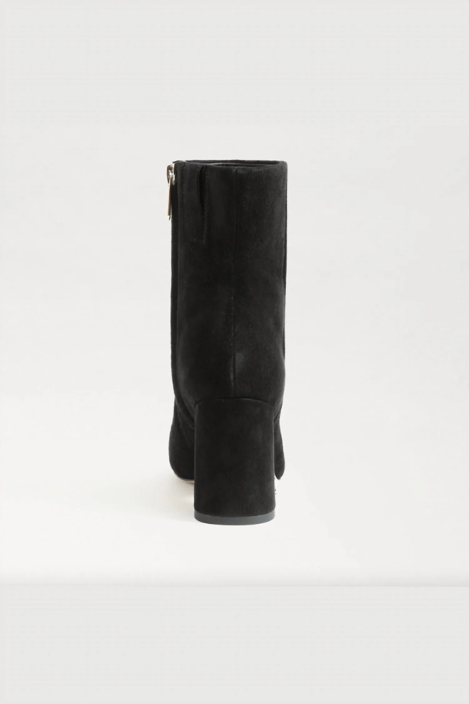 Women's Fawn Ankle Bootie In Suede Black