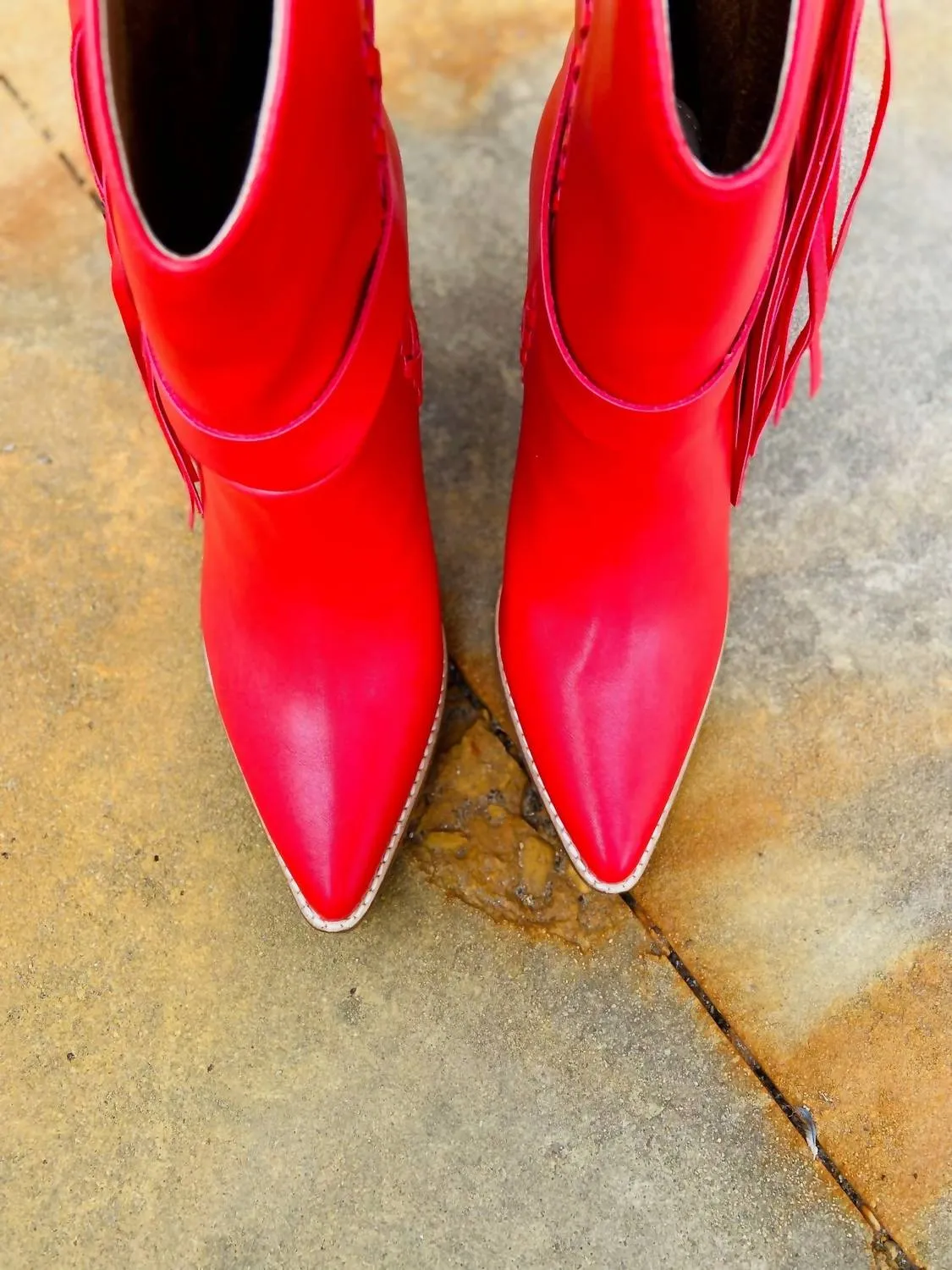 Women's Fringe Boots In Red