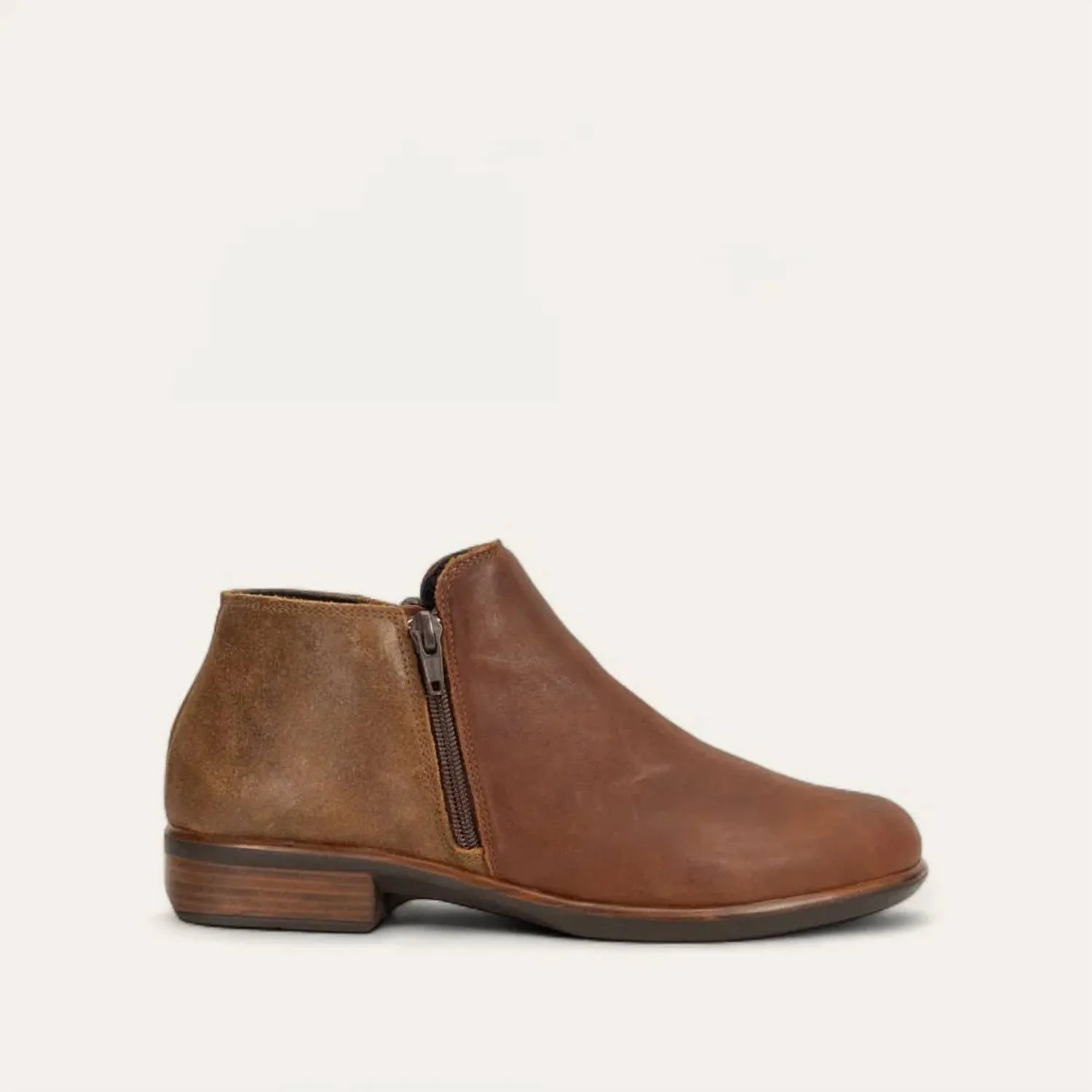 Women's Helm Booties - Medium In Soft Cognac Leather