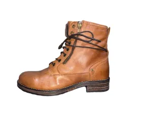 Women's Imelda Booties In Tan